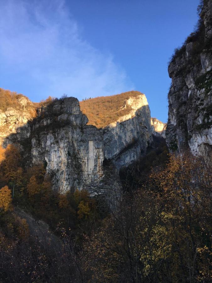Au Pied Du Vercors Tout Est Permis La Riviere  Εξωτερικό φωτογραφία